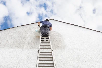 Peinture extérieure à Saint-Pierre-des-Loges — façades et ravalement